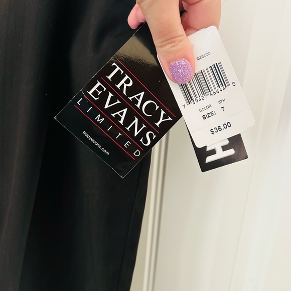 NWT Tracy Evans Limited Bermuda Shorts Size 7 - Picture 2 of 5